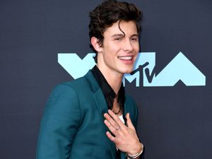 Supporting image for story: Shawn Mendes postpones tour to focus on mental health