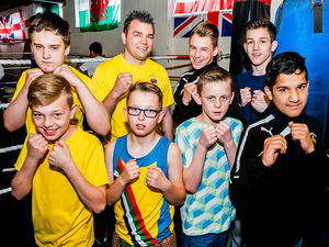 Supporting image for story: Donnington retain four in the Schoolboys