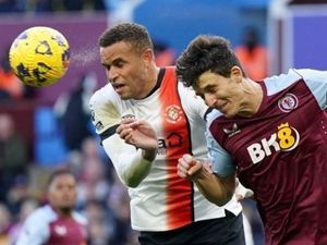 Supporting image for story: Pau Torres relishing double Aston Villa battle after international break