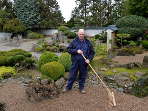 Supporting image for story: Wolverhampton secret garden is a haven of tranquillity