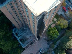Supporting image for story: Part of high-rise apartment building in New York City collapses