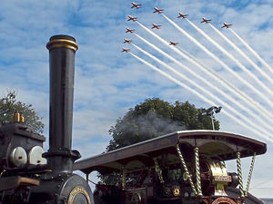 Supporting image for story: Red Arrows soar over Shrewsbury Steam Rally - watch the video