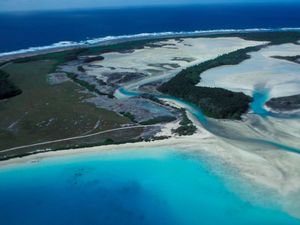 Supporting image for story: Delay finalising Chagos Islands deal until after Trump inauguration, say Tories