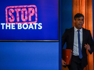 Supporting image for story: Don’t send police to border, Sunak tells Dublin amid asylum row