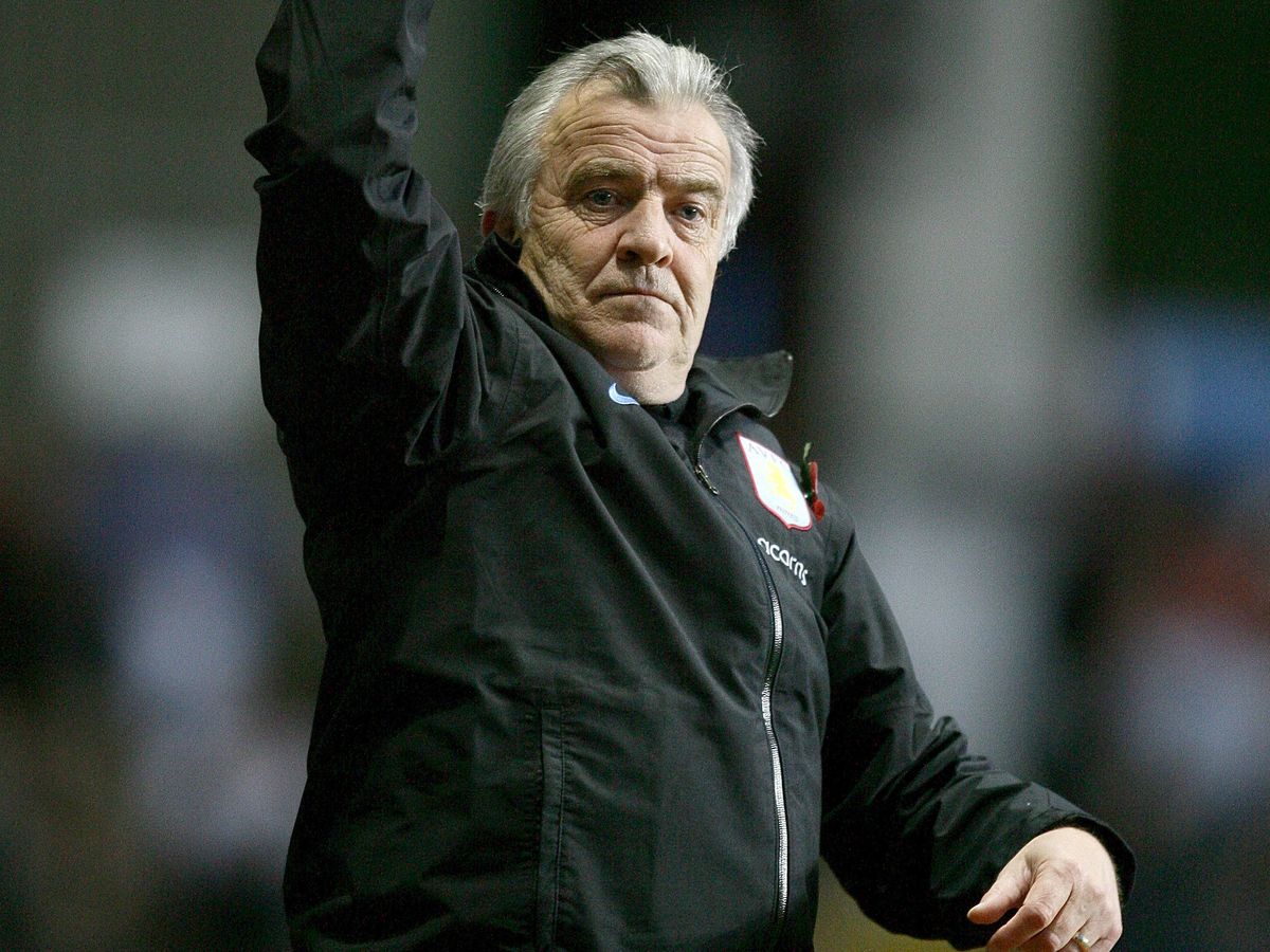 Former Nottingham Forest winger John Robertson dies at age of 72