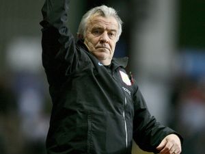 Supporting image for story: Former Nottingham Forest winger John Robertson dies at age of 72