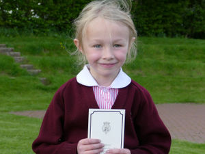Supporting image for story: Isla, 7, receives Buckingham Palace thank you after Prince Philip's death
