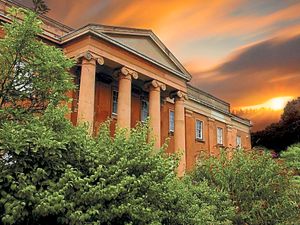 Supporting image for story: Himley Hall will not be sold, council bosses insist