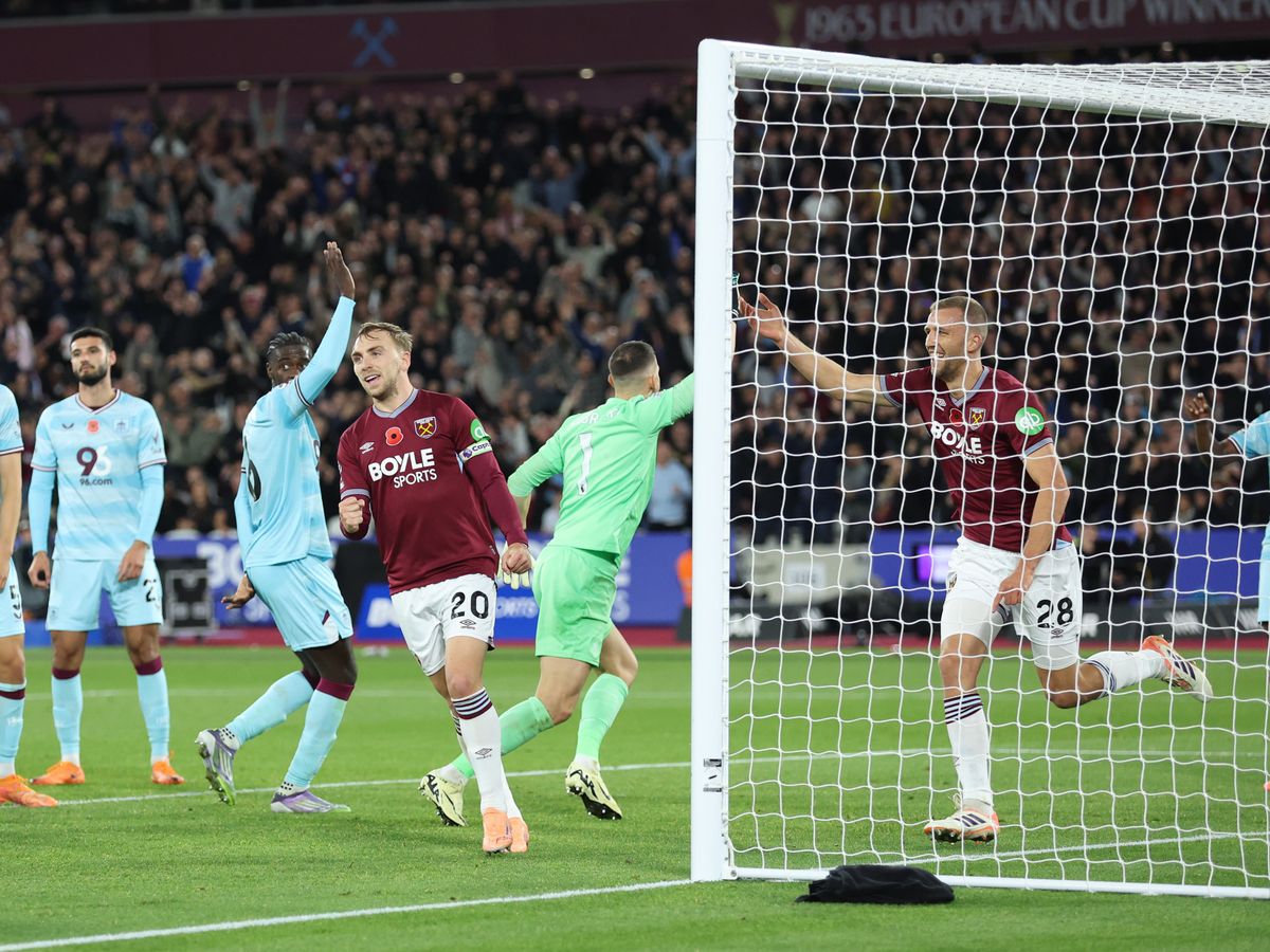 Nuno says ‘nightmare’ Tomas Soucek is a dream to manage after West Ham win Nuno says ‘nightmare’ Tomas Soucek is a dream to manage after West Ham win