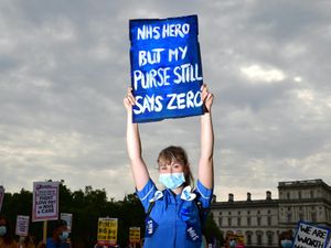 Supporting image for story: In Pictures: NHS staff march to demand pay rise