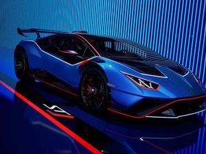 Supporting image for story: The Huracan STJ will be Lambo’s last V10-powered production car