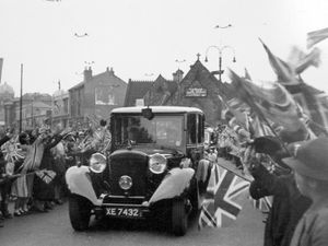 Supporting image for story: Gerry's magnificent picture legacy after a life through a lens 