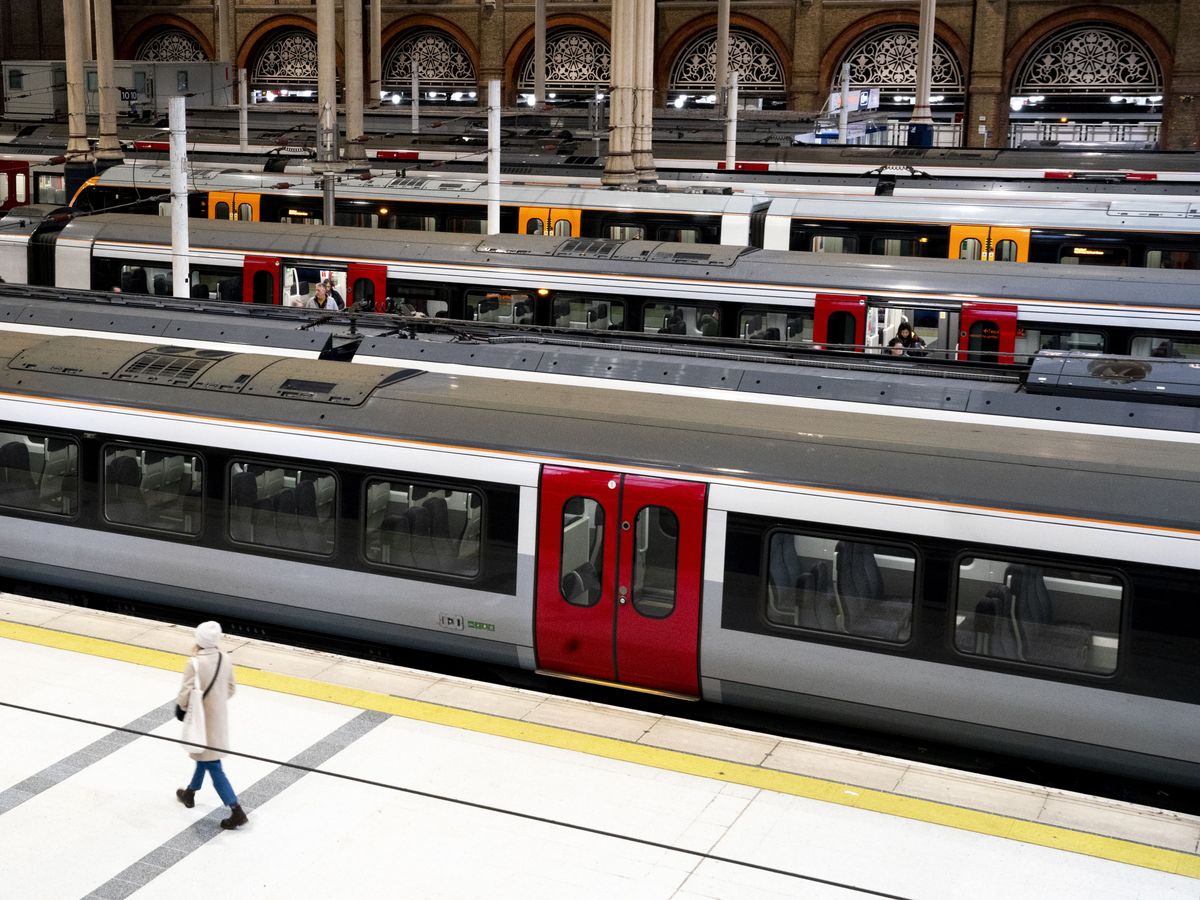 UK&rsquo;s busiest and quietest railway stations revealed