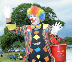 Waves and smiles from Donut the clown 