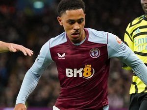 Supporting image for story: Aston Villa rebuff Tottenham approach for midfield star
