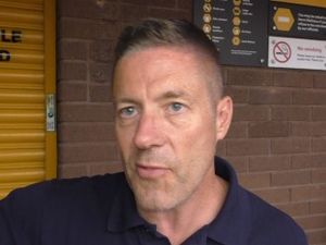 Supporting image for story: Wolves 2 Everton 2: Fans delighted after four-goal opening day thriller - WATCH