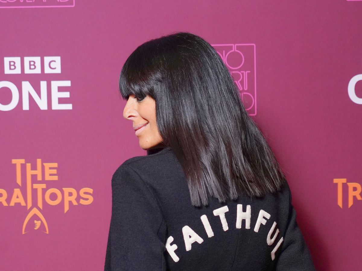 The Celebrity Traitors sees banishment left to chance in tied-vote drama