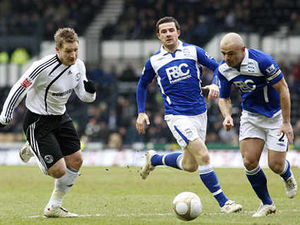 Supporting image for story: Stephen Carr agrees new Blues deal