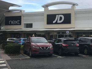 Supporting image for story: Woman cautioned over alleged thefts at Bentley Bridge