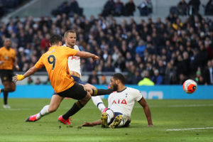 Raul Jimenez comes up with the winner (AMA)