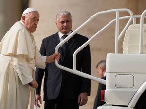 Supporting image for story: Vatican plans to replace car fleet with electric vehicles in Volkswagen deal