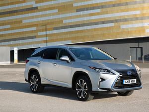 Supporting image for story: UK Drive: The Lexus RX L proves hybrid can be a real diesel alternative