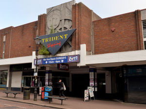 Supporting image for story: Manhole repairs resulting in one-way traffic for busy street in Dudley