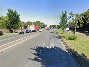 Supporting image for story: Resurfacing of major road put back due to bad weather