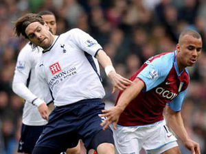Supporting image for story: Spurs ace Woodgate turns down Wolves loan