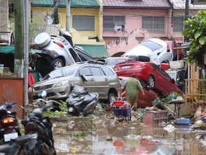 Supporting image for story: Typhoon Kalmaegi leaves 85 dead, mainly in quake-hit Philippine province