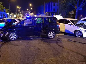 Supporting image for story: Drivers escape injury in Oldbury crash