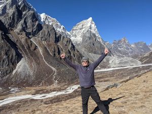 Alex Howes on his walk to Everest Base Camp