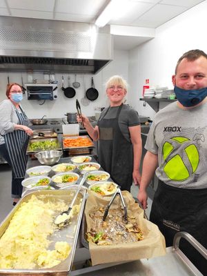 The team at OsNosh CIC