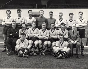 The title-winning team of 1958/59