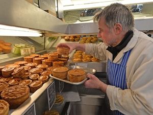 Supporting image for story: 'It's killing us': Butchers speak of their misery as cost of living crisis threatens business