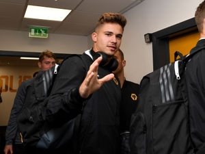 Supporting image for story: Leander Dendoncker may take time to adapt for Wolves