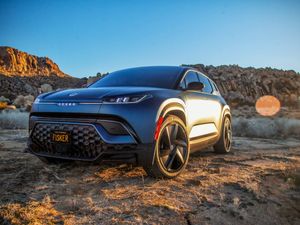 Supporting image for story: Fisker’s Ocean EV makes European debut