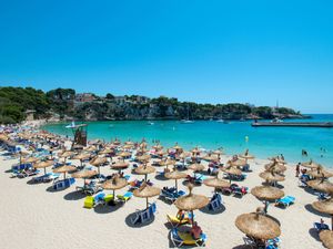 Supporting image for story: Restricting Spanish holidays to the rich would be ‘disgraceful’, Jet2 boss says