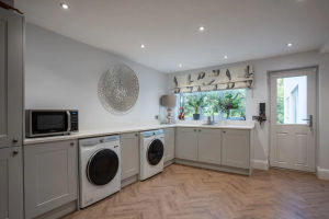 Elmsdale, Wolverhampton, West Midlands, WV6