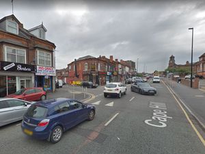 Supporting image for story: Man in hospital after hit-and-run in Smethwick