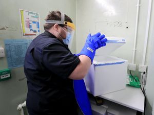 Supporting image for story: Covid-19 vaccines arrive at hubs but ‘majority will not get jab until 2021’