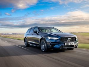 Supporting image for story: First Drive: Volvo’s V90 returns to the UK