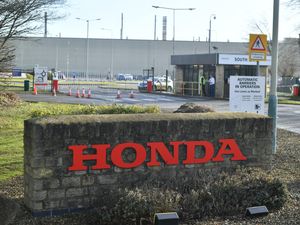 Supporting image for story: Honda pauses UK car production amid global supply issues