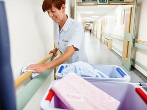 Supporting image for story: Carillion selling healthcare contracts to Serco