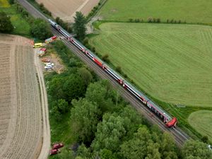 Supporting image for story: As it happened: Train hits tractor trailer near Leominster as train services between two cities are cancelled until the end of the day