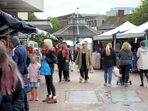 Supporting image for story: Shoppers flock back to reopened Cannock market