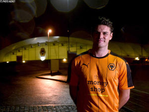 Supporting image for story: Wolves transfer news: Ben Marshall seals late £1.2m switch to Molineux