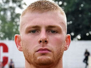 Supporting image for story: Friend of nightclub stabbing victim tells jury how attack started with headbutt