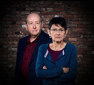 Ian Bartholemew as Geoff Metcalfe alongside Shelley King as Yasmeen Matcalfe in Coronation Street
