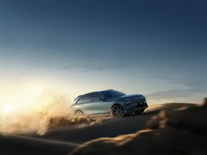 Supporting image for story: Xpeng’s G9 heads to Europe with 354-mile range